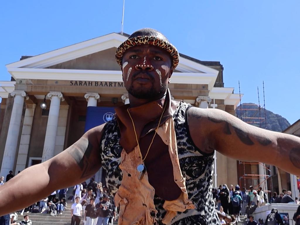 Khumbula/Philanathi: performing memory/archives